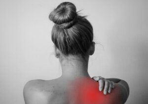 マットレス選びで腰痛と肩こりを改善する方法は？